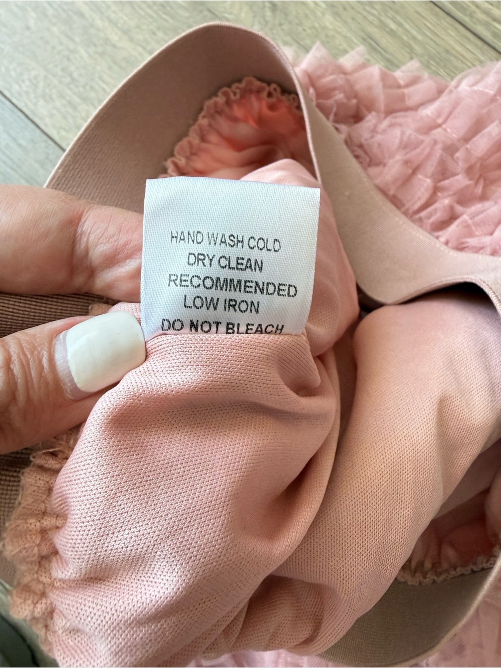 Tana Tulle Pleated Tiered Maxi Skirt - Blush Pink Size Medium - Picture 10 of 12